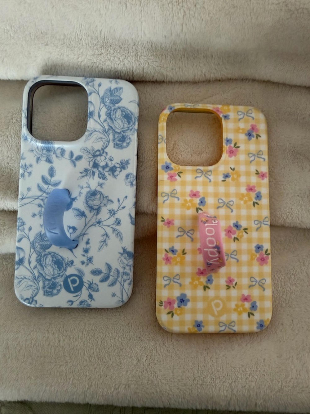 Loopy Case Blue Floral & Yellow Gingham Floral Phone Case Set iPhone 13 Pro